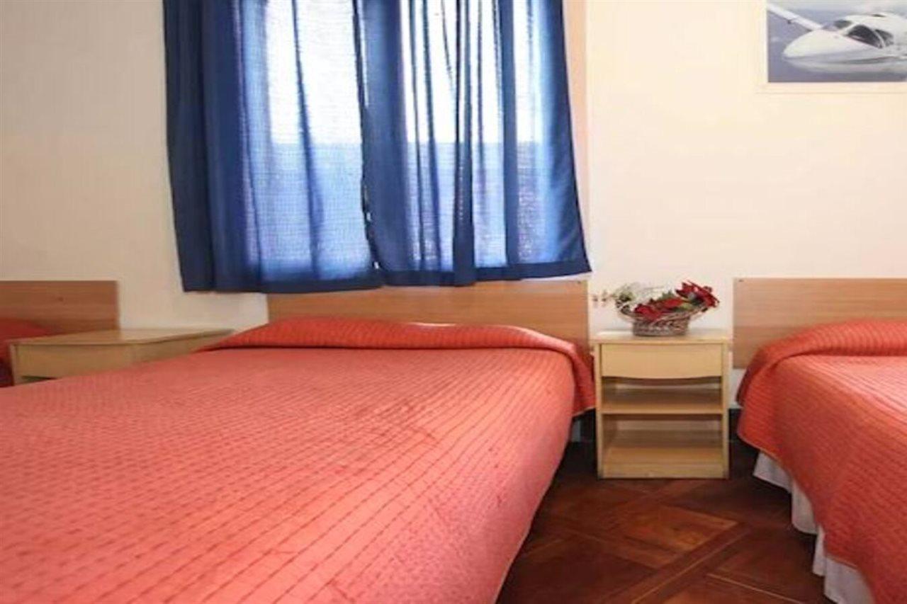 Hotel Londres 35 Santiago Ngoại thất bức ảnh