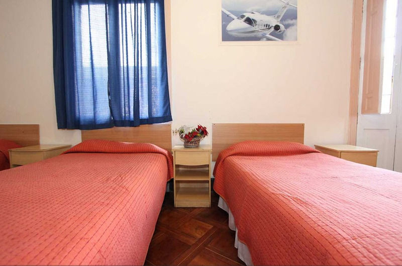 Hotel Londres 35 Santiago Ngoại thất bức ảnh